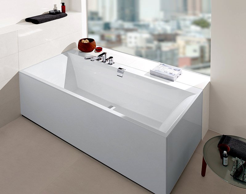 Квариловая ванна Villeroy & Boch Squaro Edge