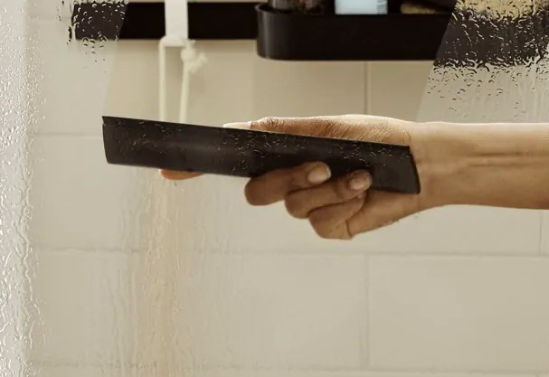 Скребок Hansgrohe WallStoris матовый белый