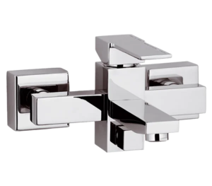 Смеситель для ванны Remer Qubika Q05