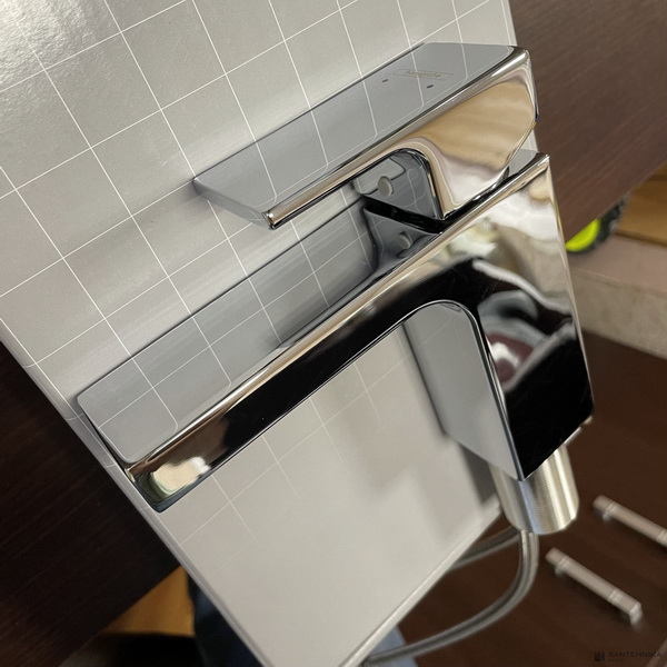 Смеситель для раковины Hansgrohe Vernis Shape 100, без донного клапана, хром, 71569000