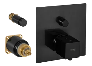 Смеситель термостатический для душа Remer Q-Elegance QT09KBCFP, черный брашированный хром