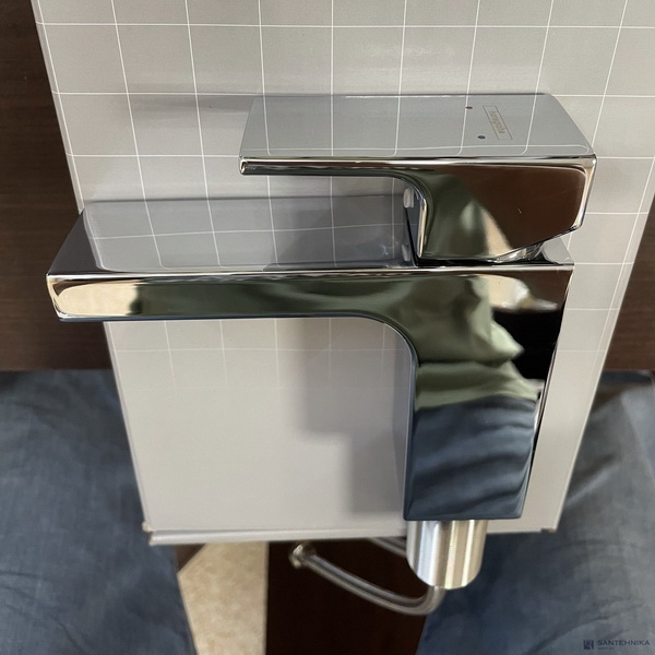 Смеситель для раковины Hansgrohe Vernis Shape 100, без донного клапана, хром, 71569000