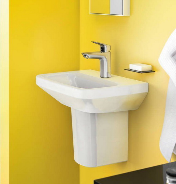 Смеситель для умывальника Hansgrohe Logis 71101000