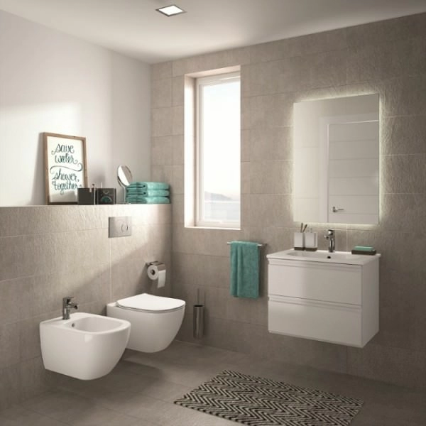 Унитаз подвесной Ideal Standard Connect AquaBlade, арт.E047901 с сиденьем Soft-close, арт.E772401