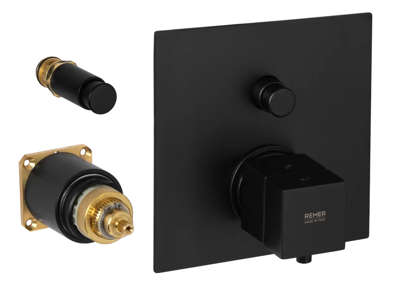 Смеситель термостатический для душа Remer Q-Elegance QT09KBNO, черный матовый