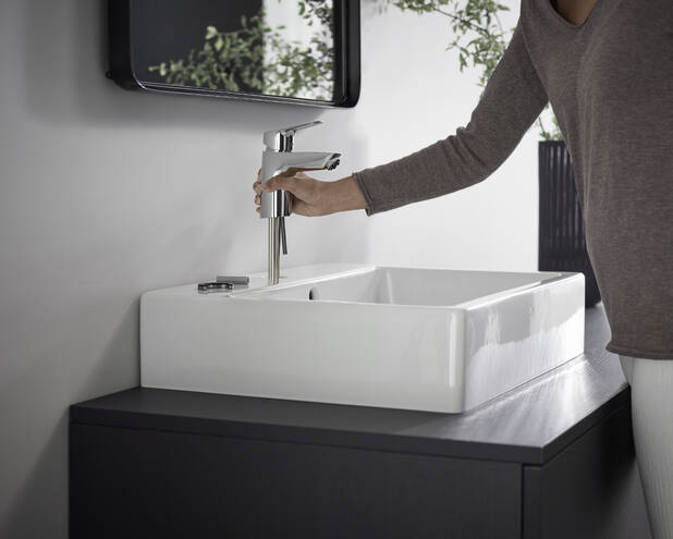 Смеситель для умывальника Hansgrohe Logis 70, 71071000