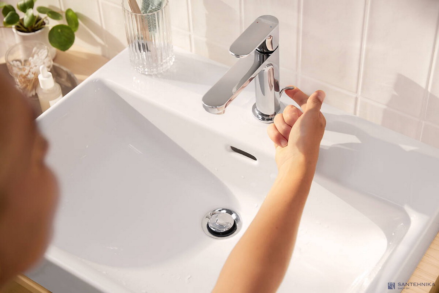 Смеситель для умывальника Hansgrohe Rebris S 72517000