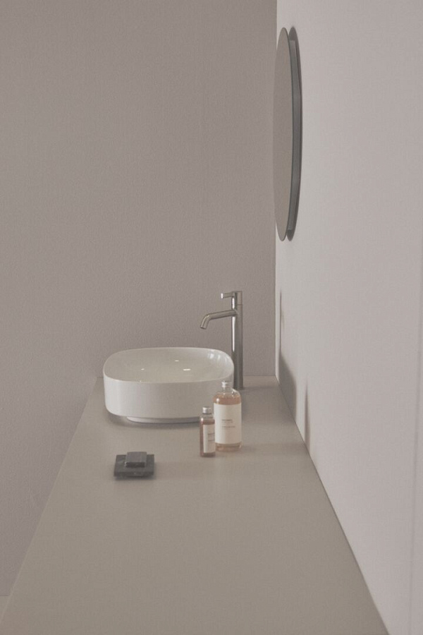 Раковина-чаша Ideal Standard Atelier Linda-X 55x38 см T4402V1 без перелива, белый матовый