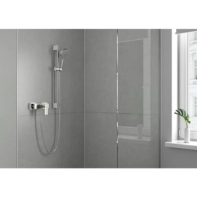 Душевой гарнитур Vario 650 мм Hansgrohe Vernis Blend 26275000