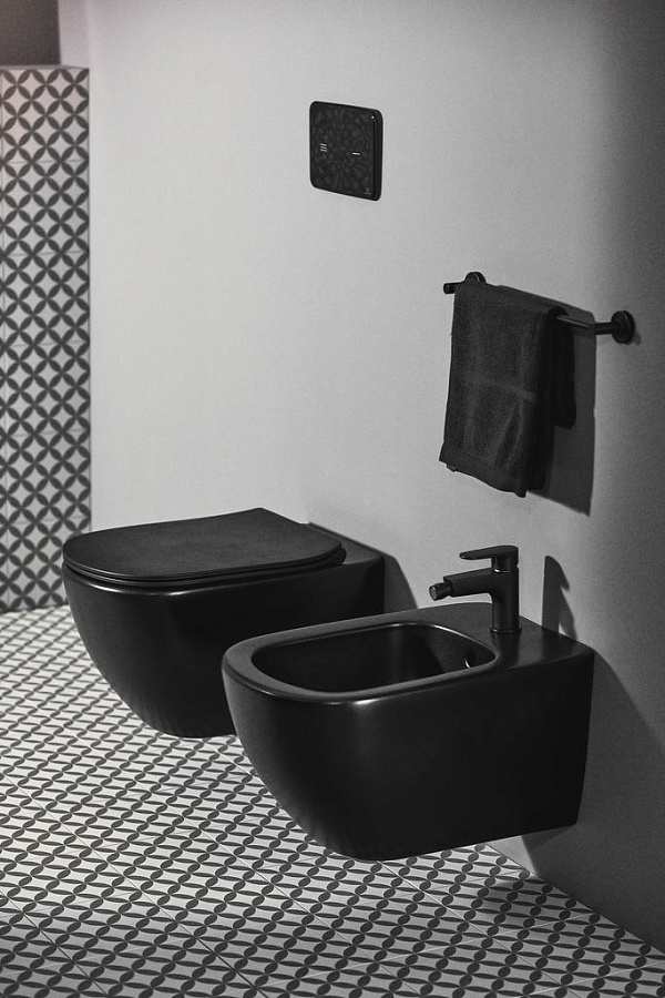 Унитаз подвесной Ideal Standard Tesi Aquablade T0079V3 черный матовый