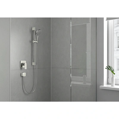 Душевой гарнитур Vario 650 мм Hansgrohe Vernis Blend 26275000